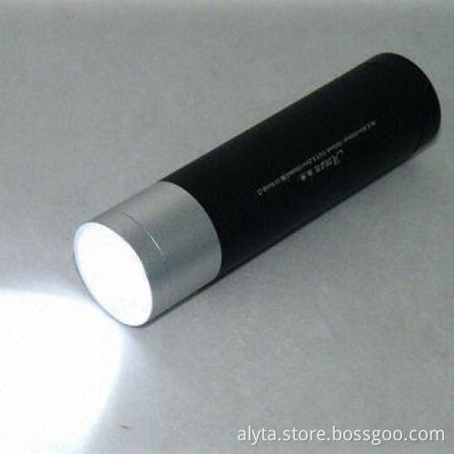 LED Flashlight Power Source with 4,000mAh Capacity, 26500 Lithium-ion Core